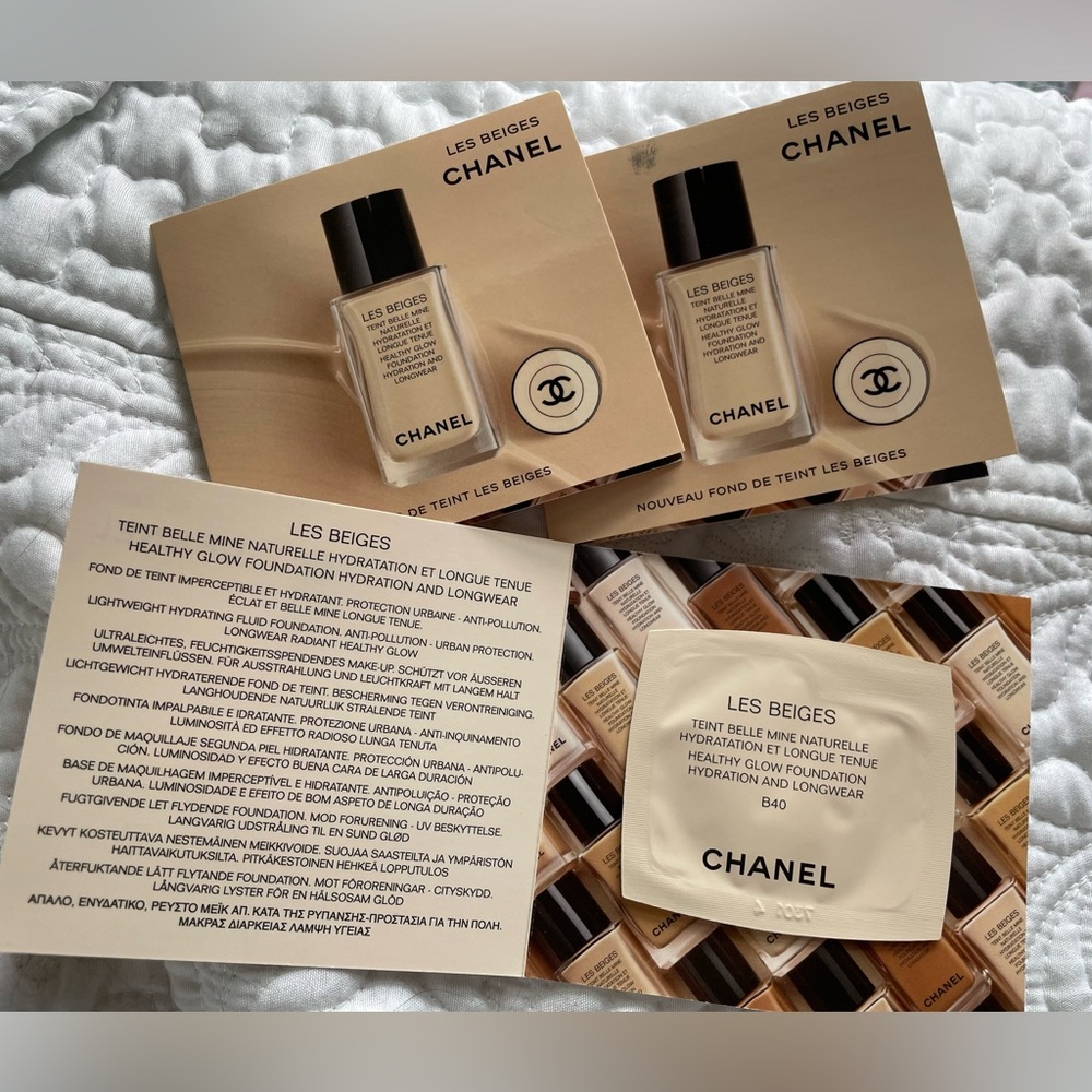 CHANEL Beiges teinte foundation. Shade B40.